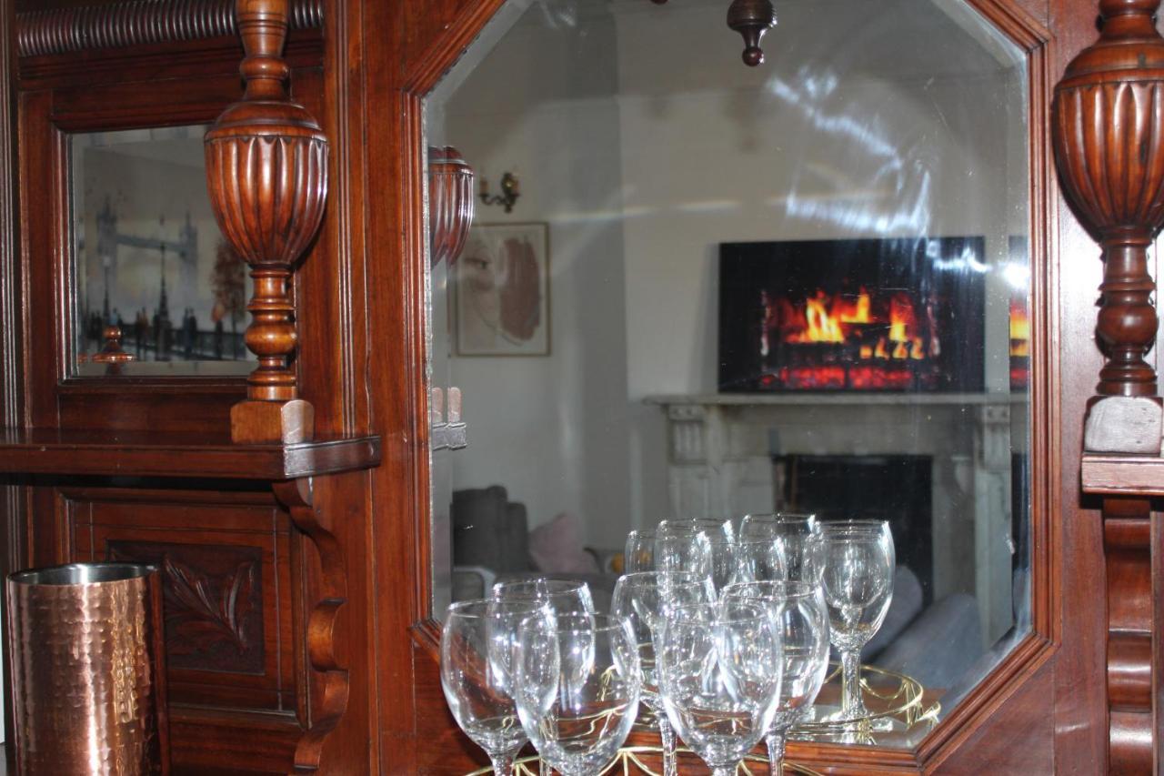 Canterbury Accommodations With Free Car Park Onsite And High Speed Wifi Eksteriør billede