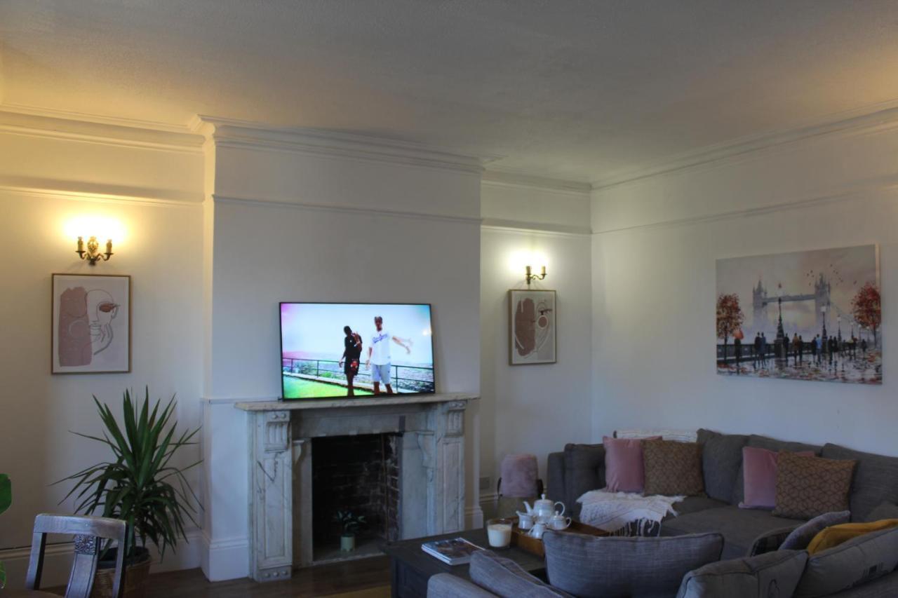 Canterbury Accommodations With Free Car Park Onsite And High Speed Wifi Eksteriør billede